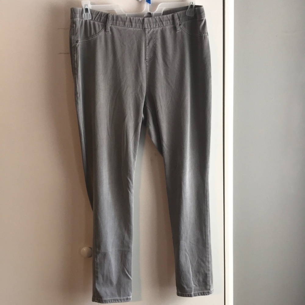 Plus size jeggings